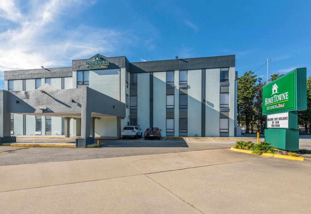 Hometowne Studios By Red Roof Newport News - Hampton West المظهر الخارجي الصورة